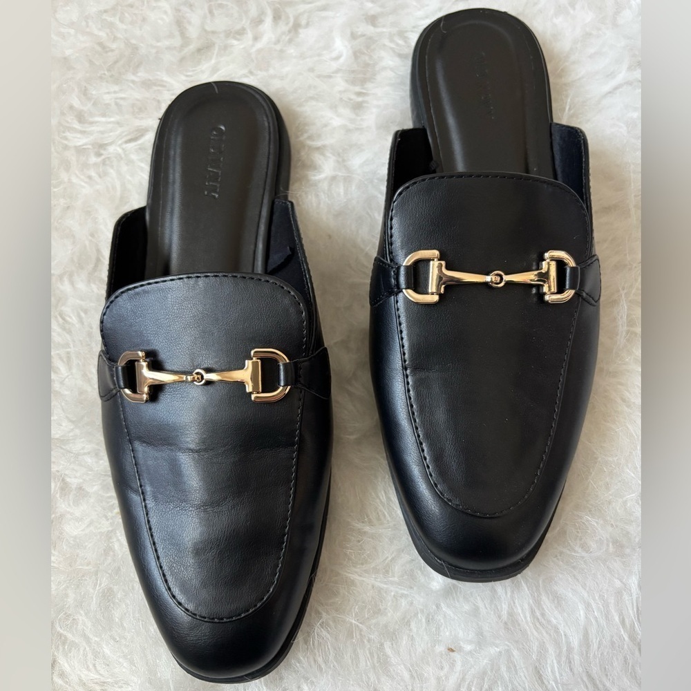 Old Navy Black Loafers with Gold Accent - Picture 2 of 3